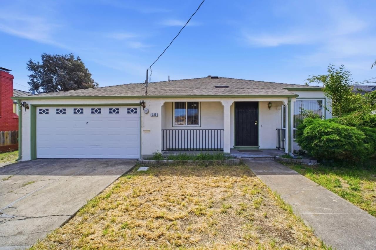 335 Barbara Ct