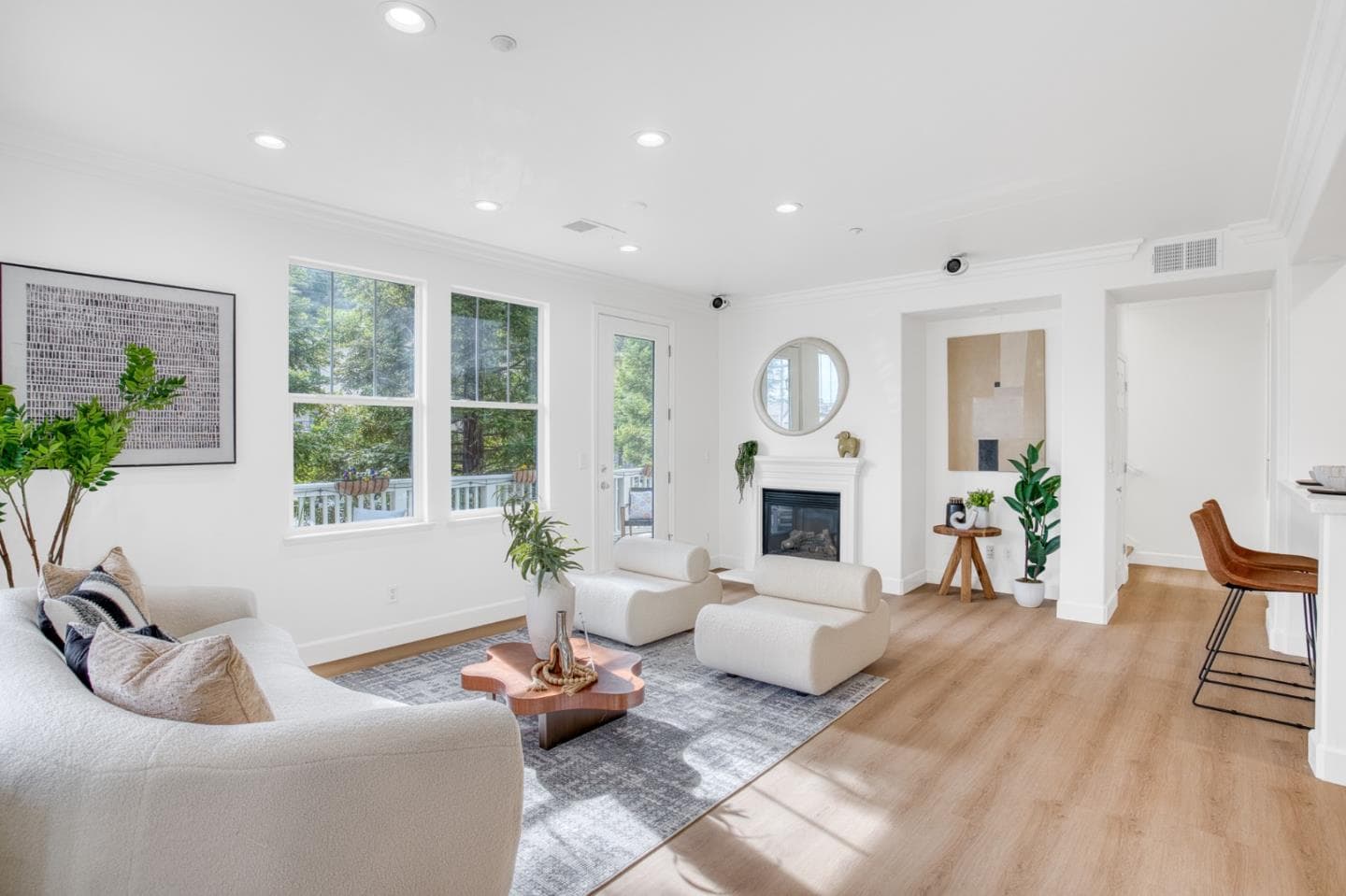 600 Live Oak Way #603